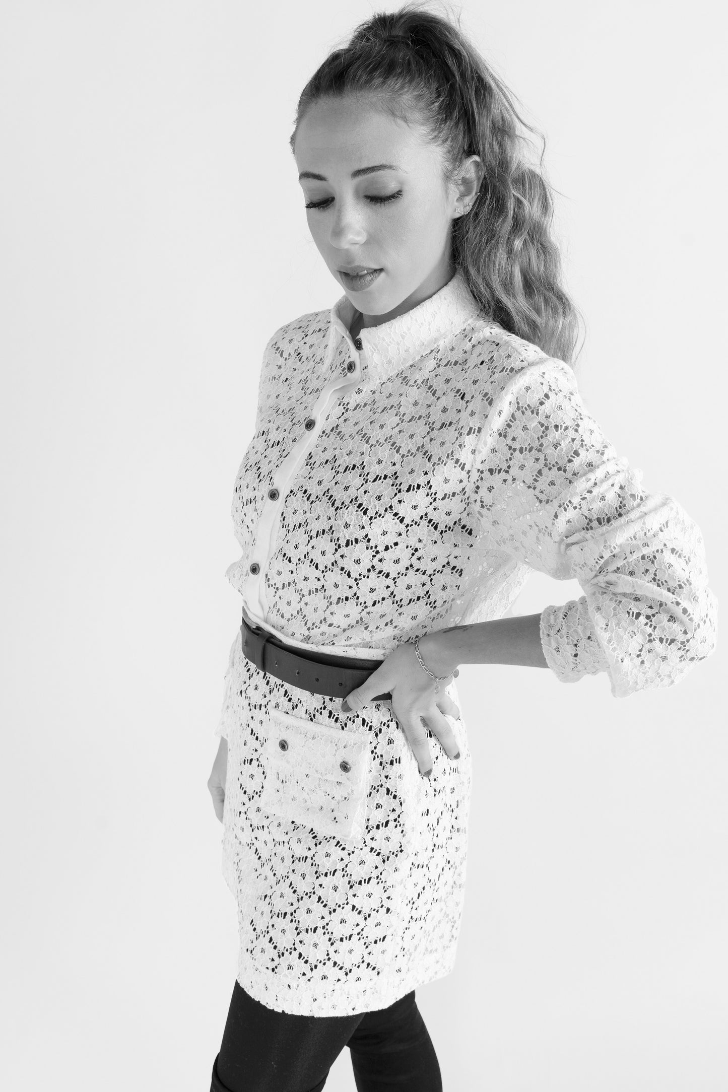White Cotton Lace Mini Skirt