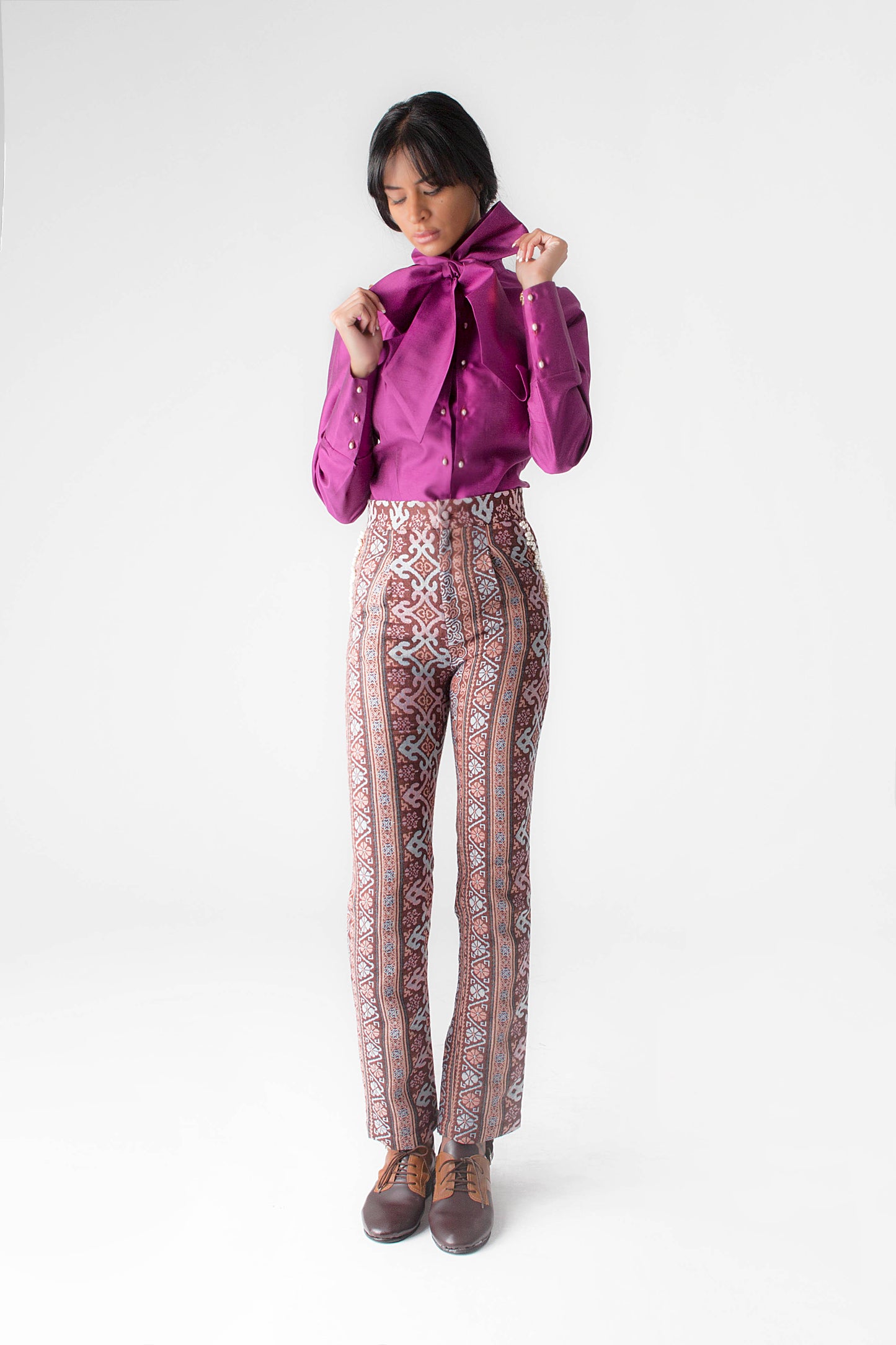 Women's silk bow tie blouse